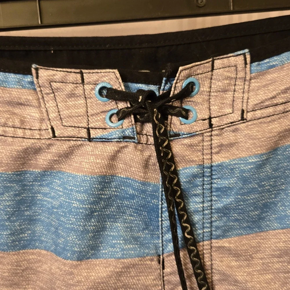 Rip Curl Mens Size 36 (XL) Gray Blue & Navy Striped Mirage Board Short Swim Surf